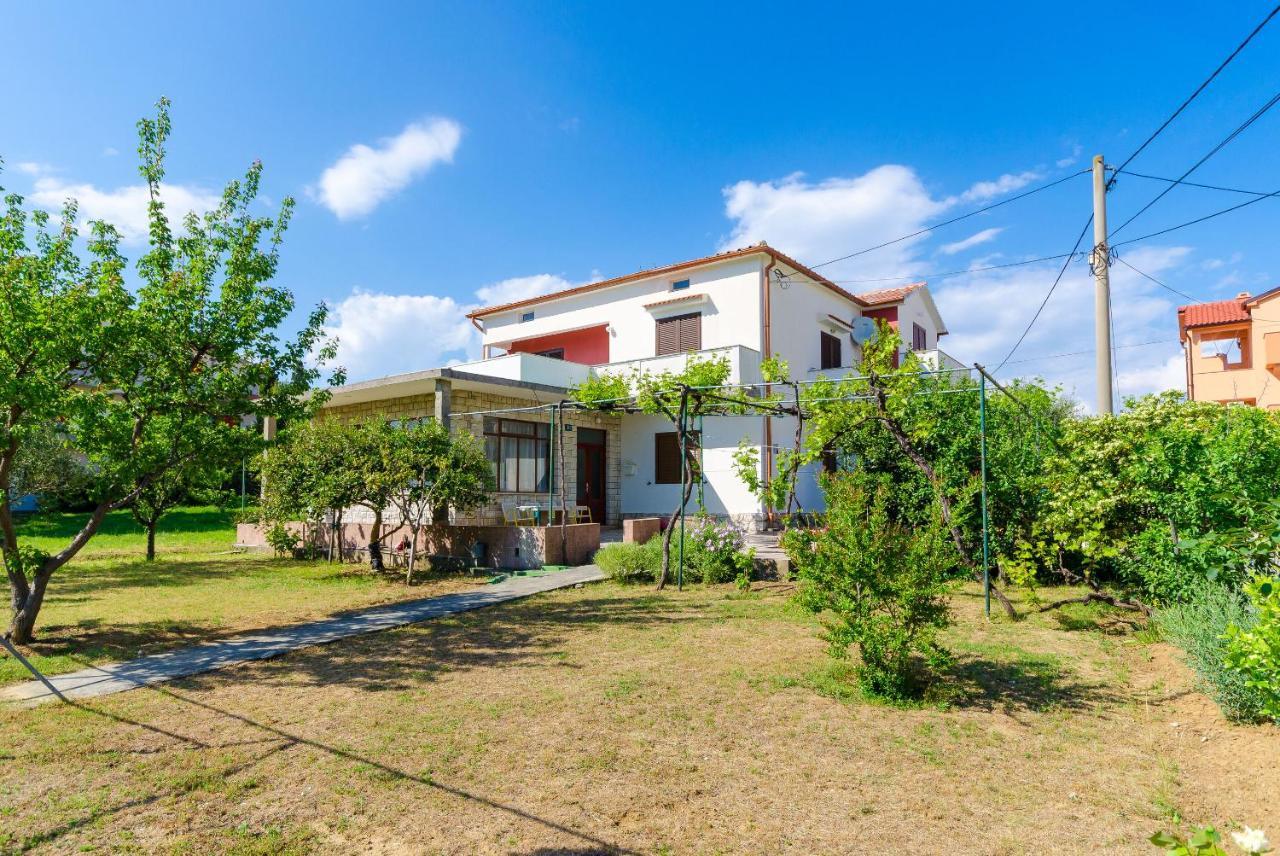 Apartments Anica F Lopar Exterior photo